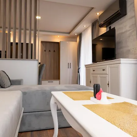 Alibabin Raj (adults Only) Aparthotel