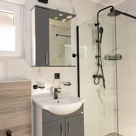 Ξενοδοχείο με διαμερίσματα Alibabin Raj (adults Only) Konjic