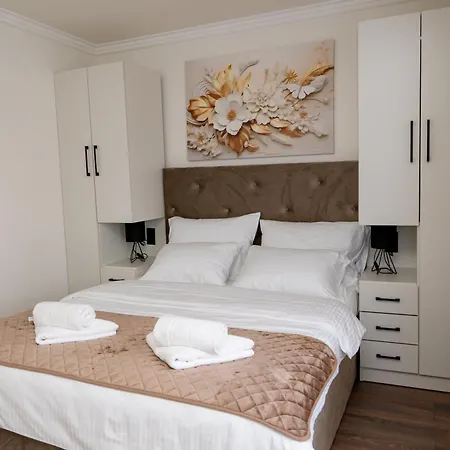 Alibabin Raj (adults Only) 아파트호텔 코니츠