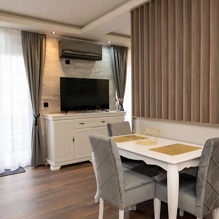 Apartahotel Alibabin Raj (adults Only) 4*